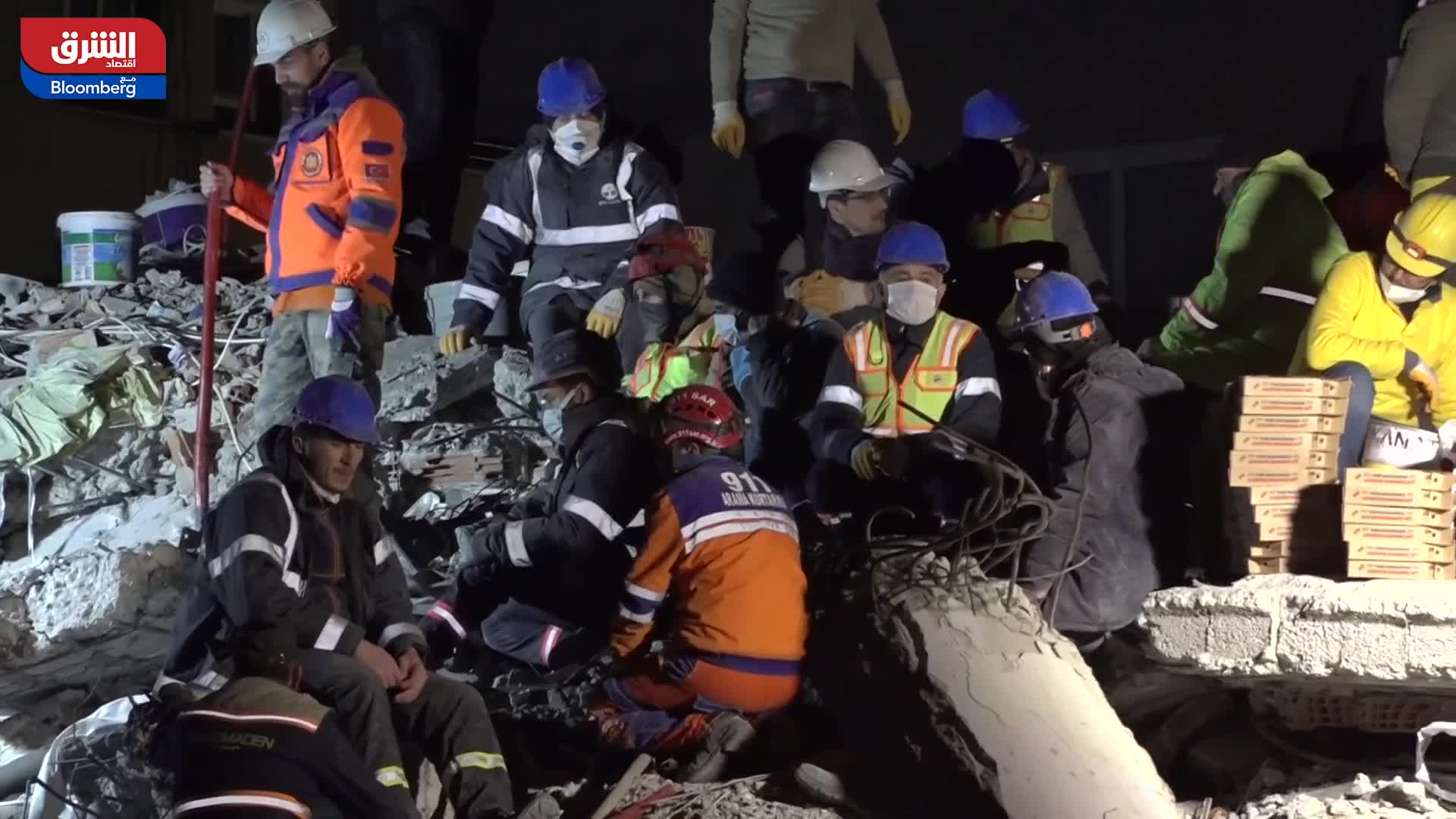 كاميرا "الشرق" ترصد عمليات الإنقاذ في مدينة عثمانية التركية