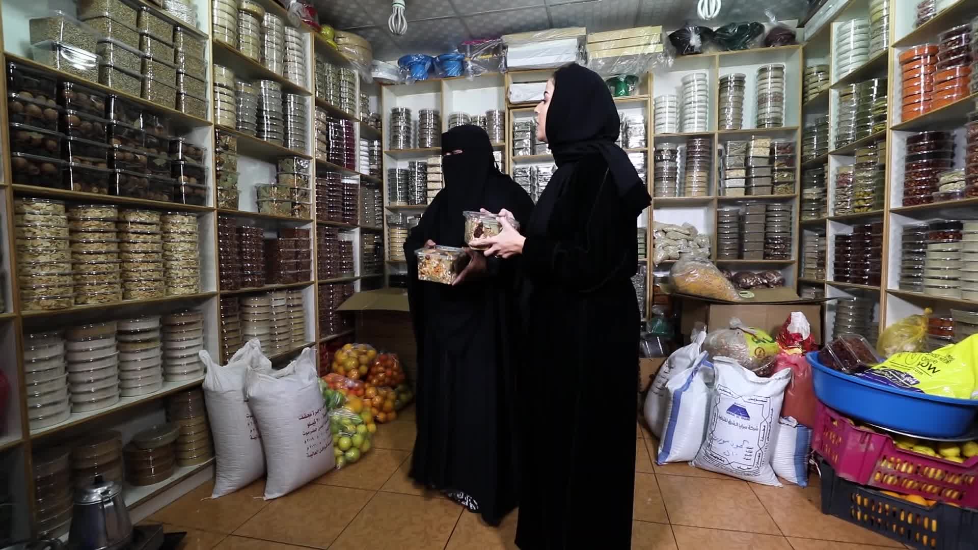 الحلقة  9 ملصق