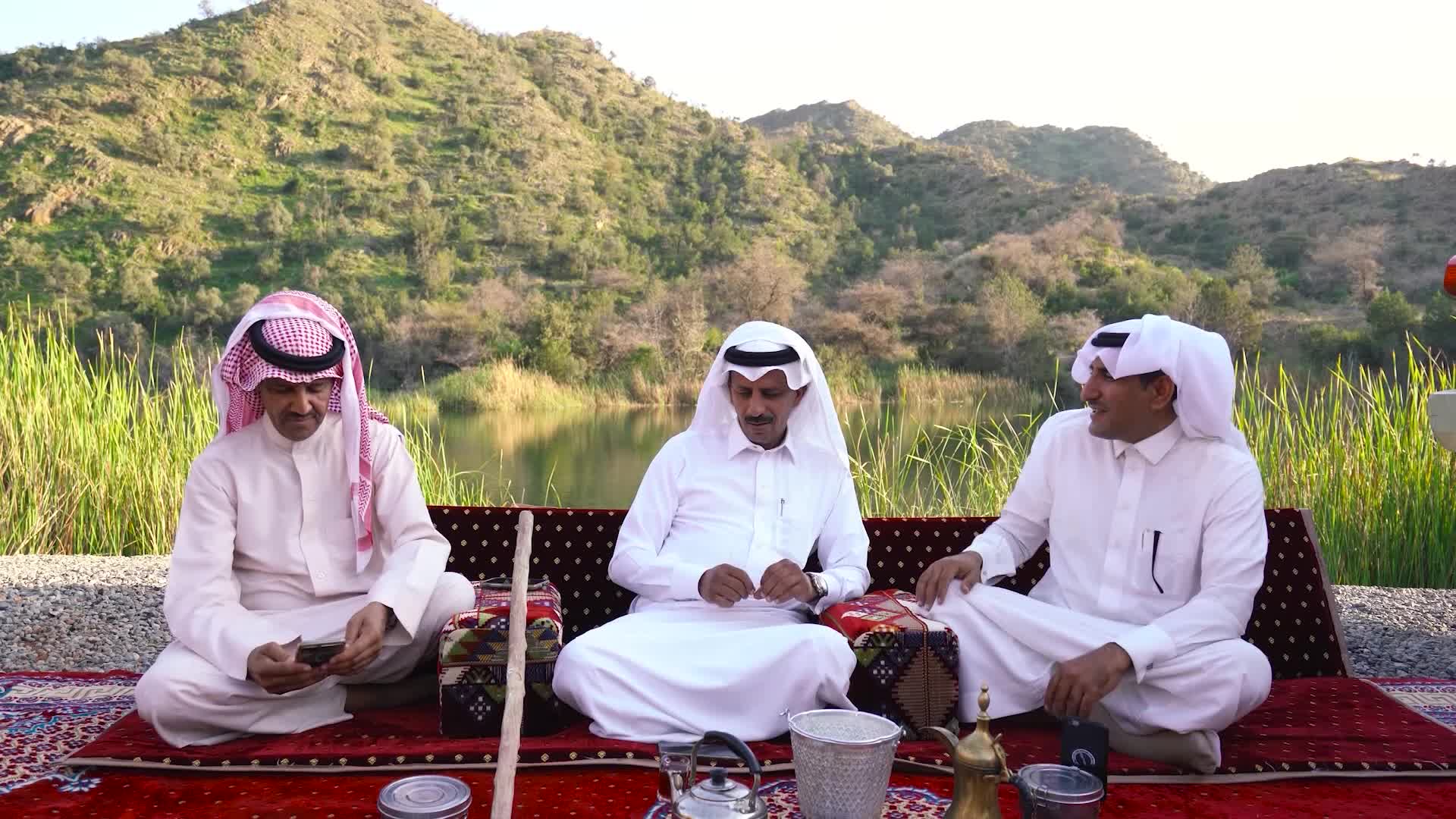 الحلقة 10 ملصق