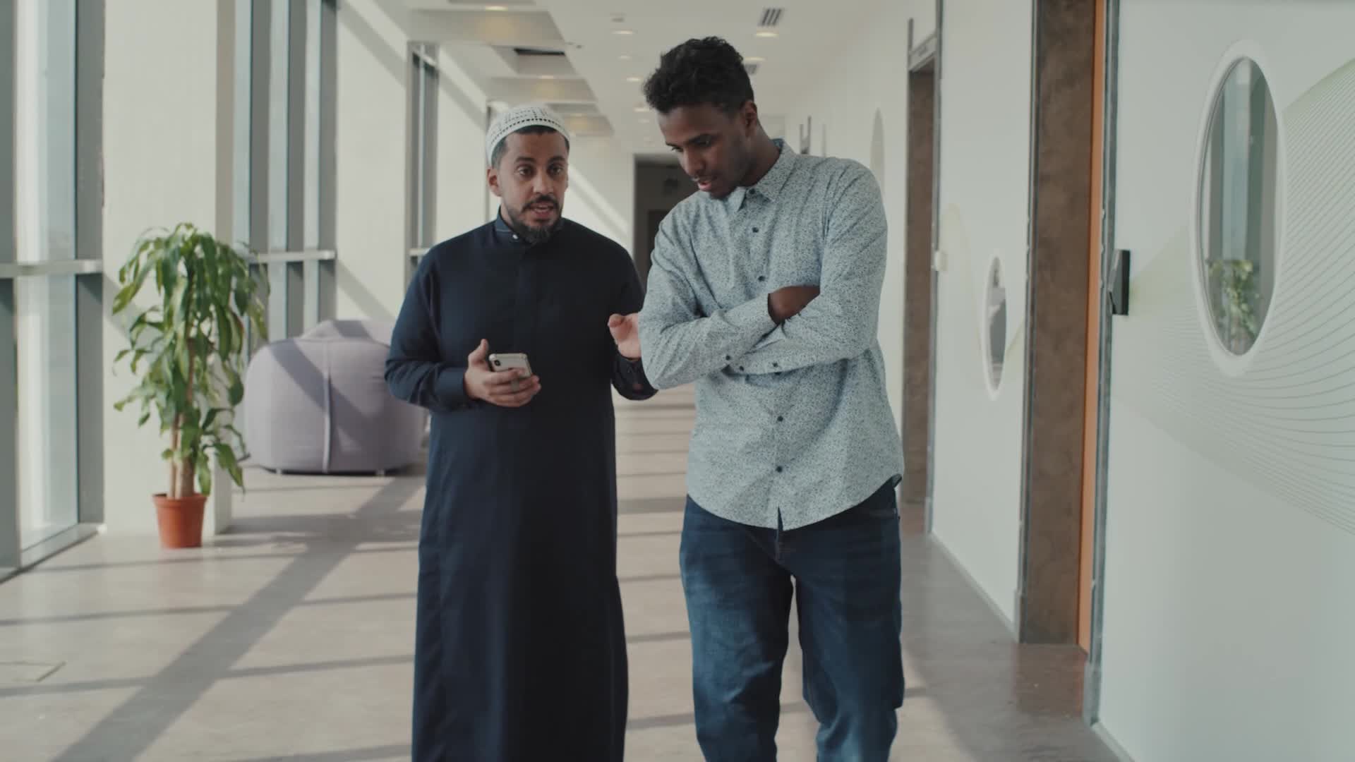 الحلقة 24 ملصق