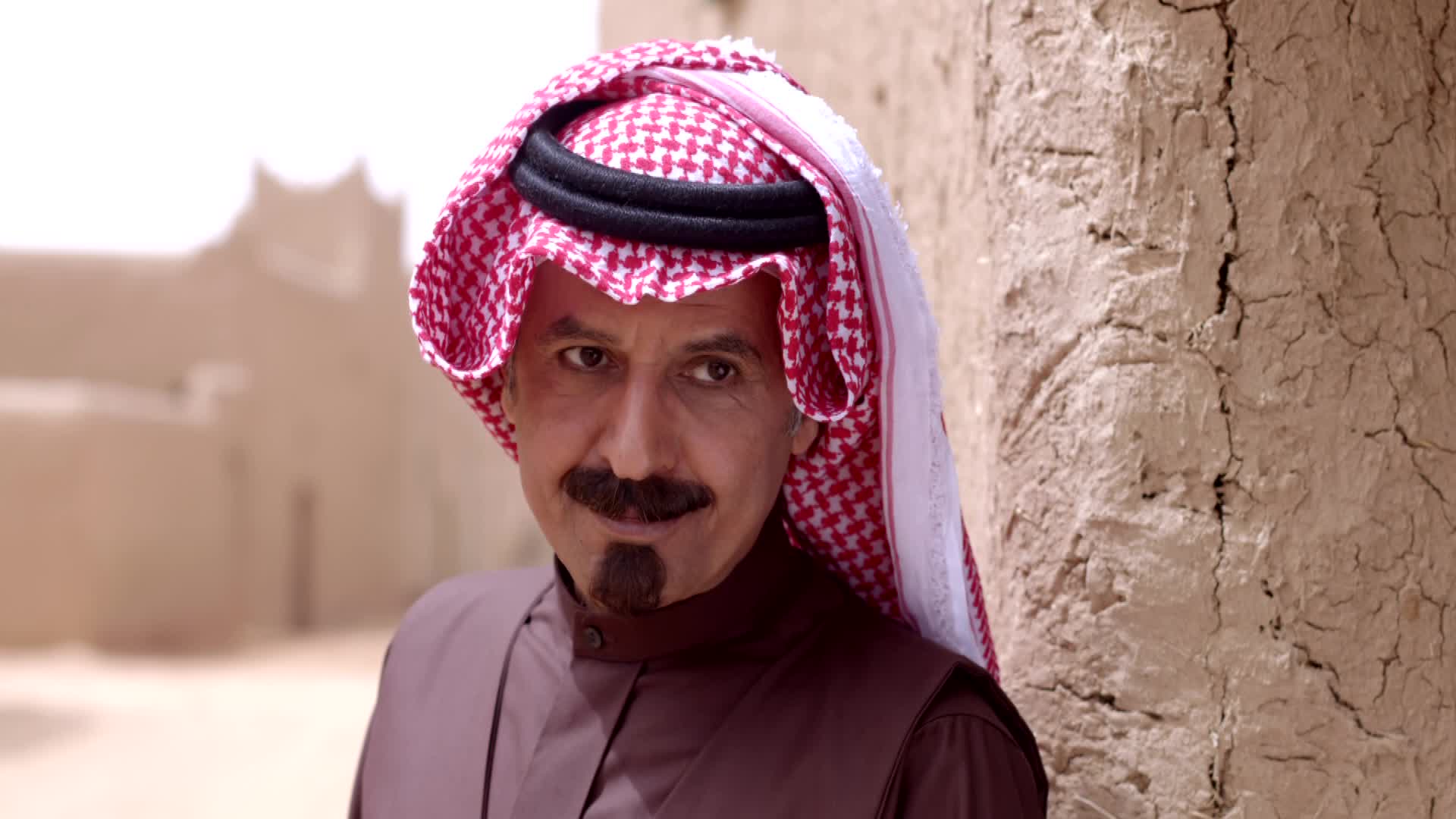 الحلقة 12 ملصق