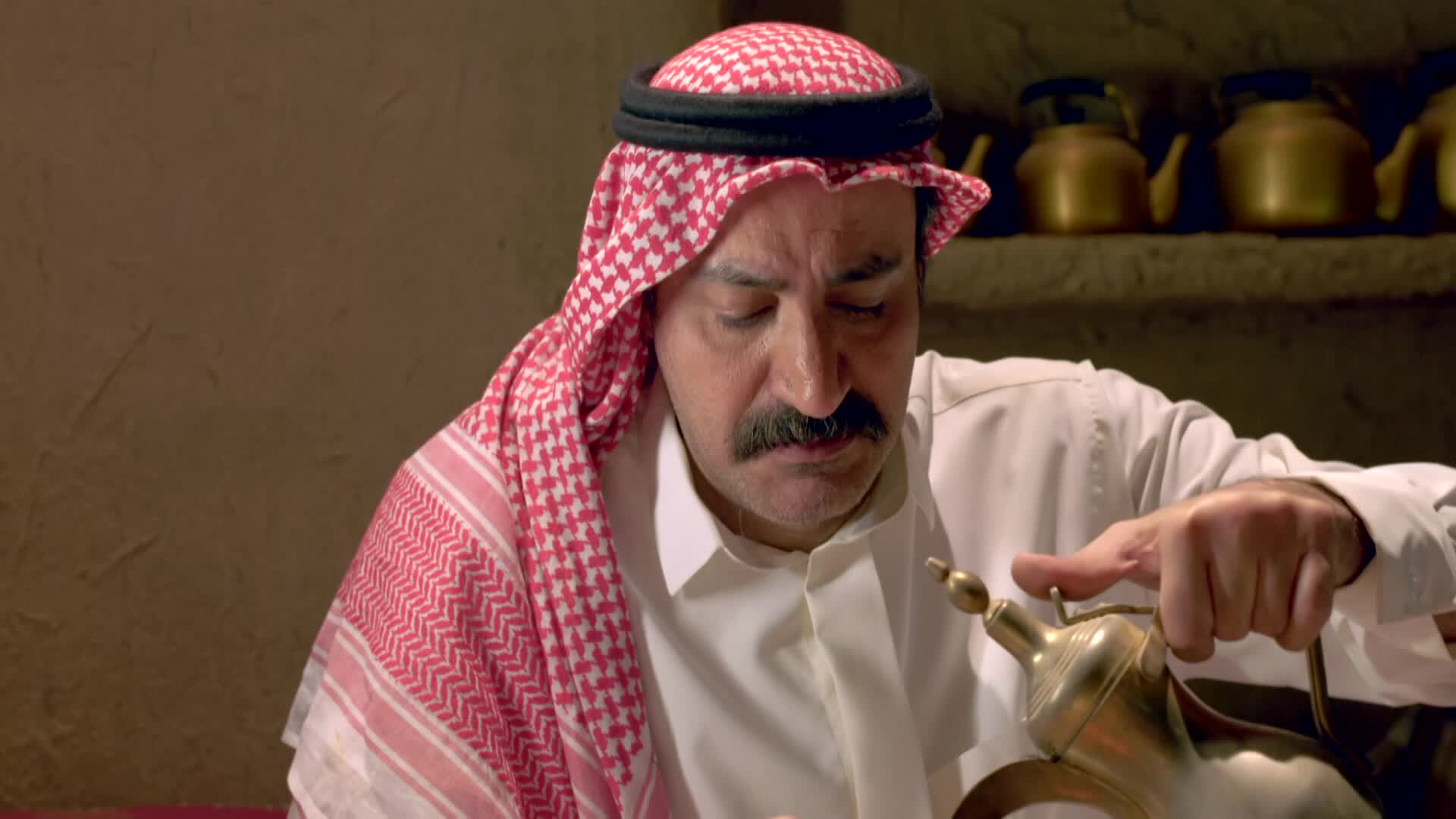 الحلقة 18 ملصق