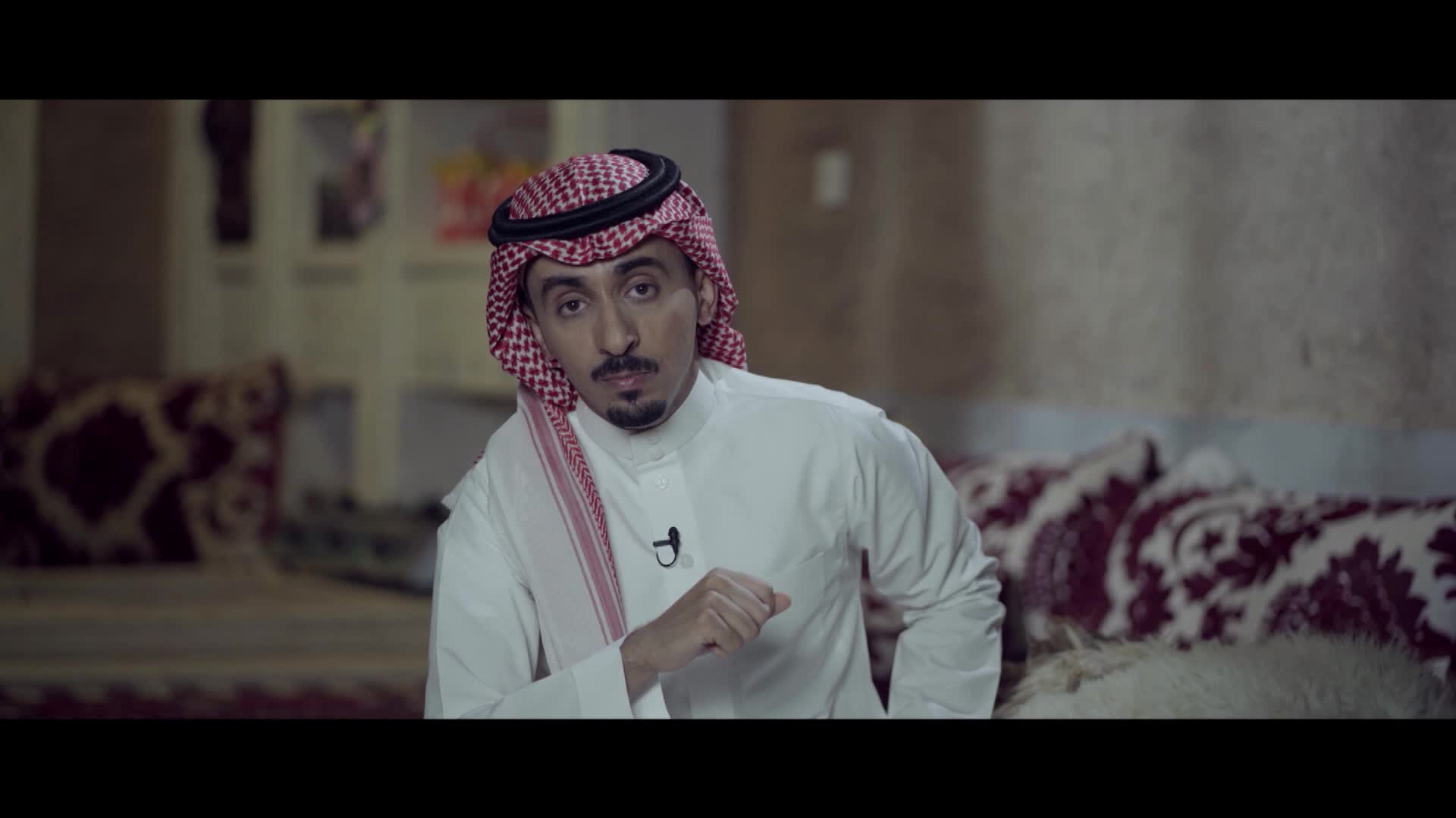 الحلقة 7 ملصق