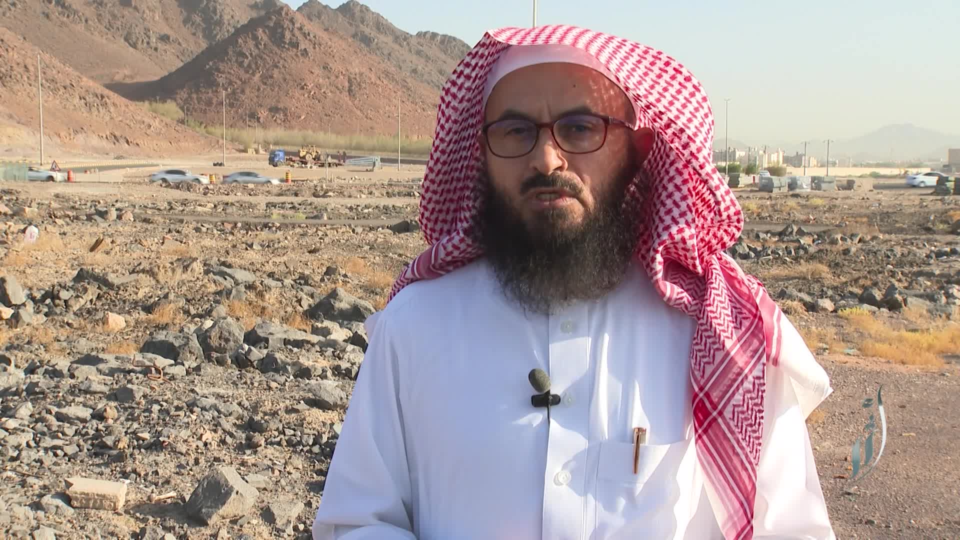 الحلقة 13 ملصق