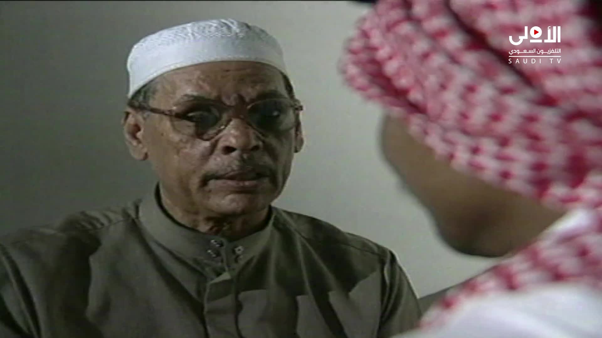 الحلقة 8 ملصق