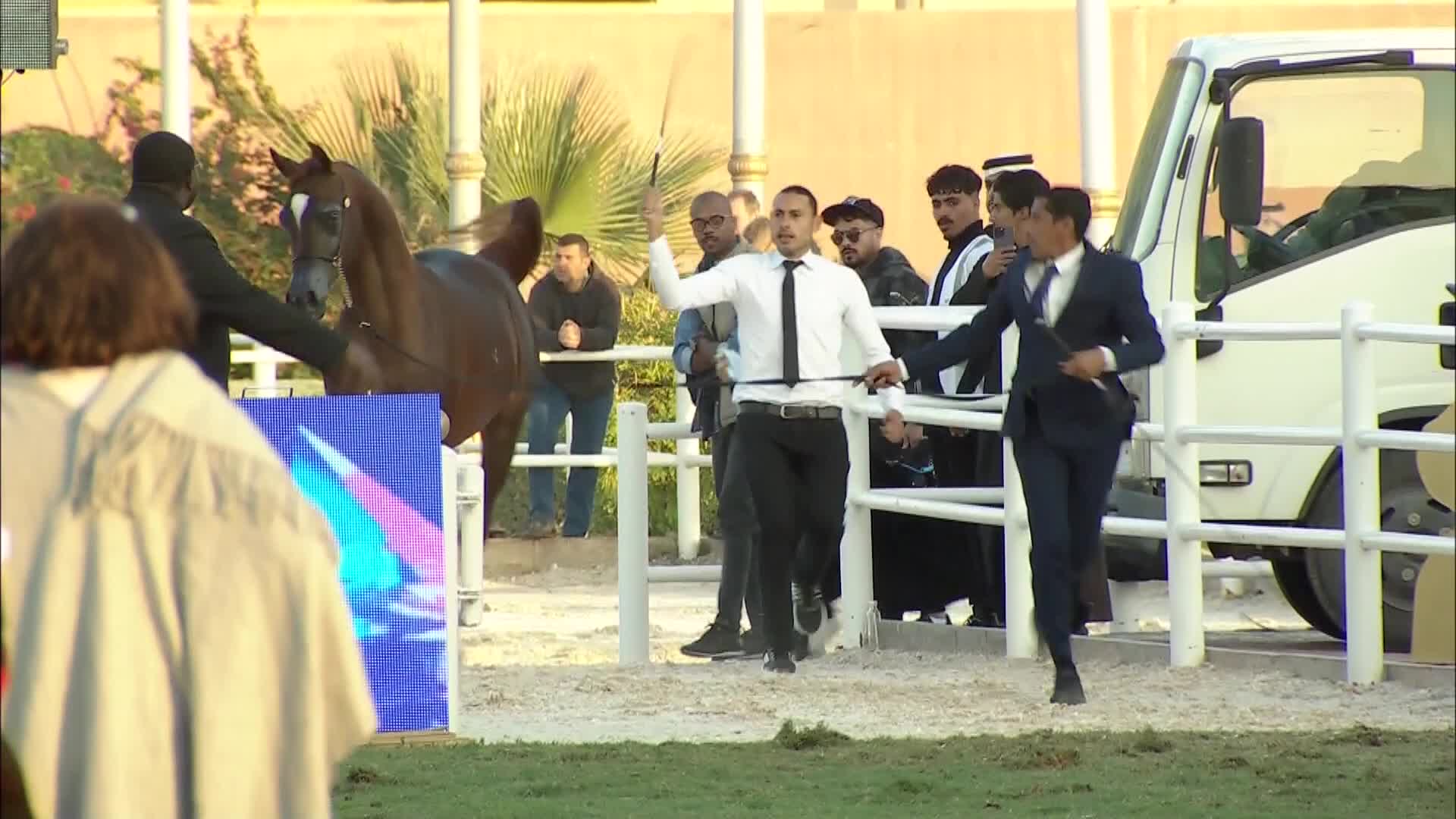 الشوط الرابع مع التكريم ملصق