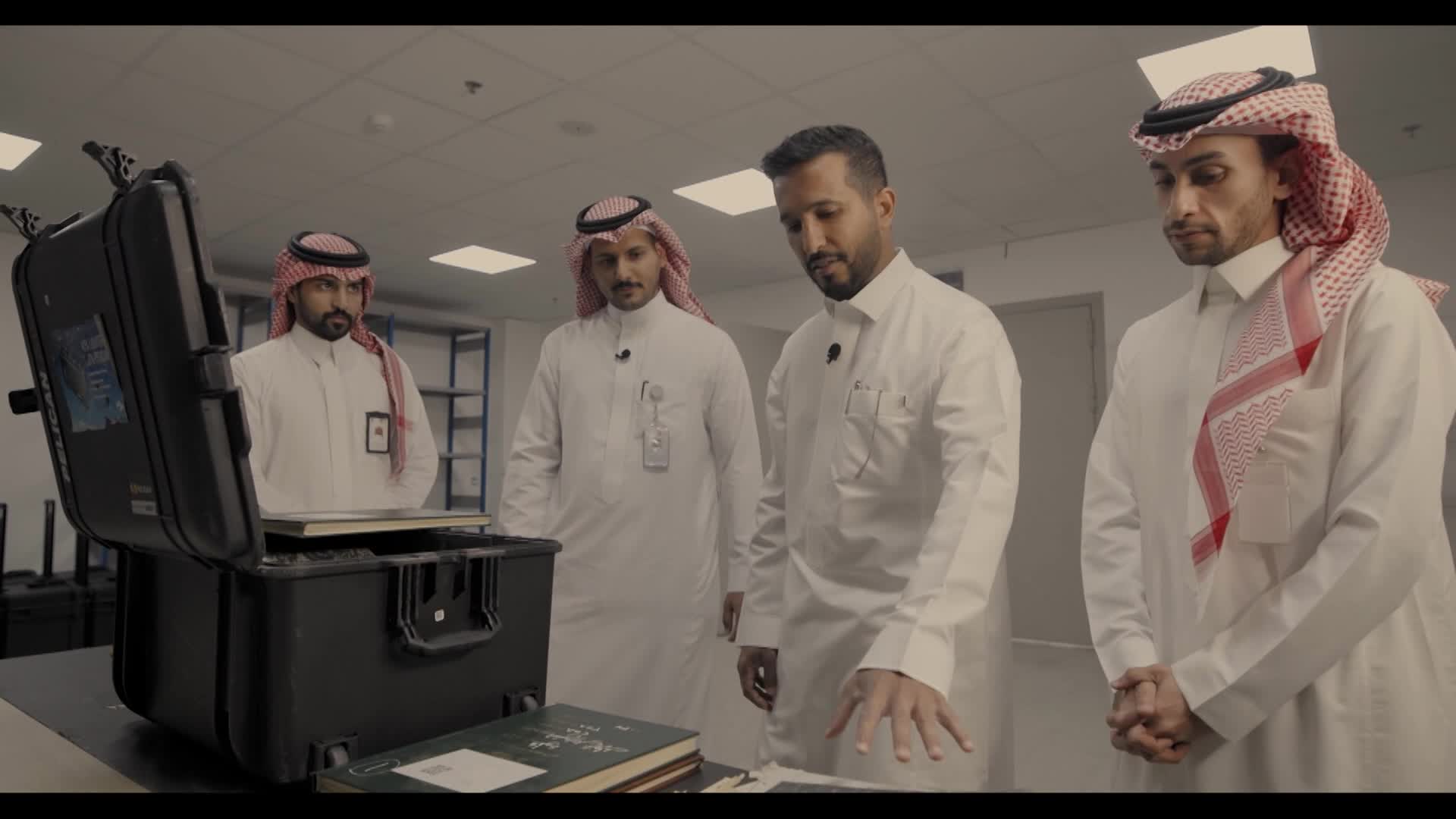الحلقة 11» poster