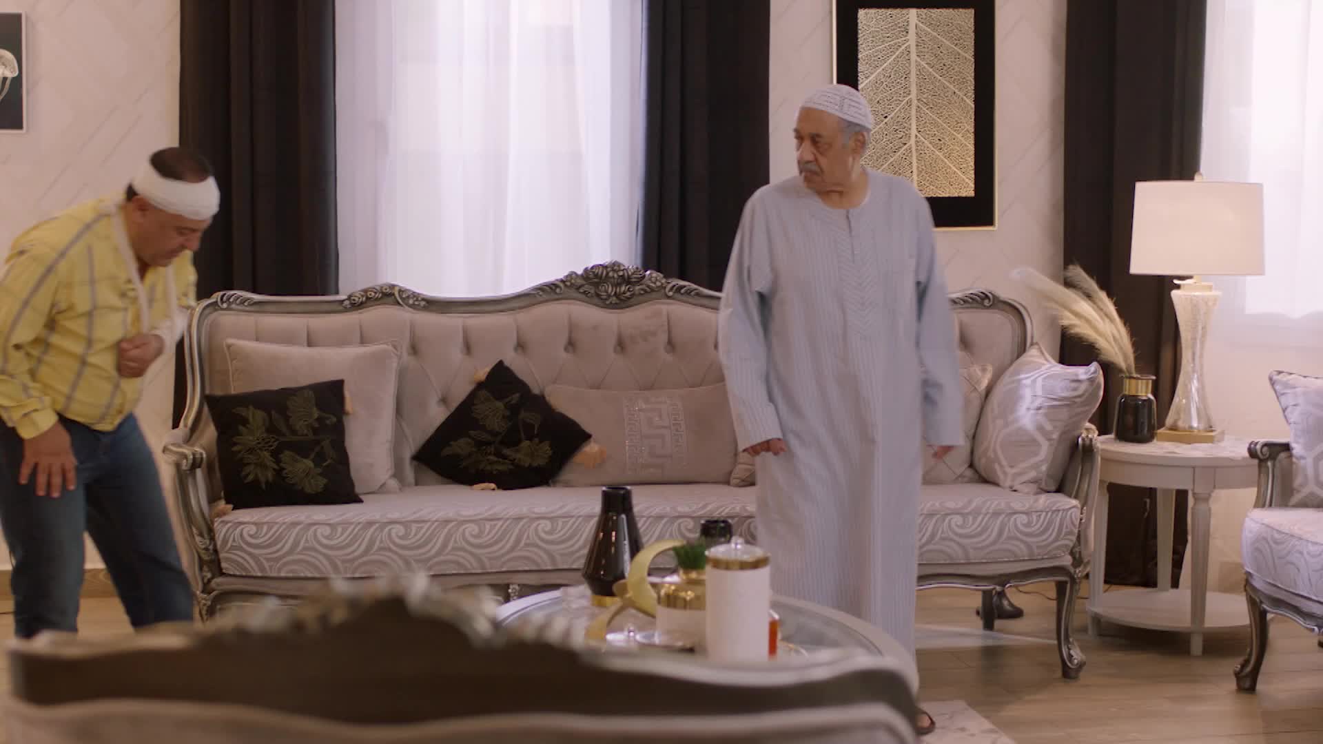 الحلقة 22 ملصق