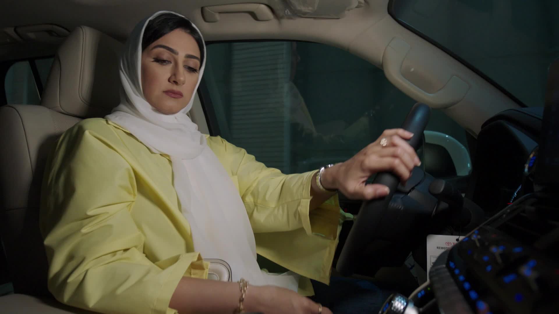 الحلقة 27 ملصق
