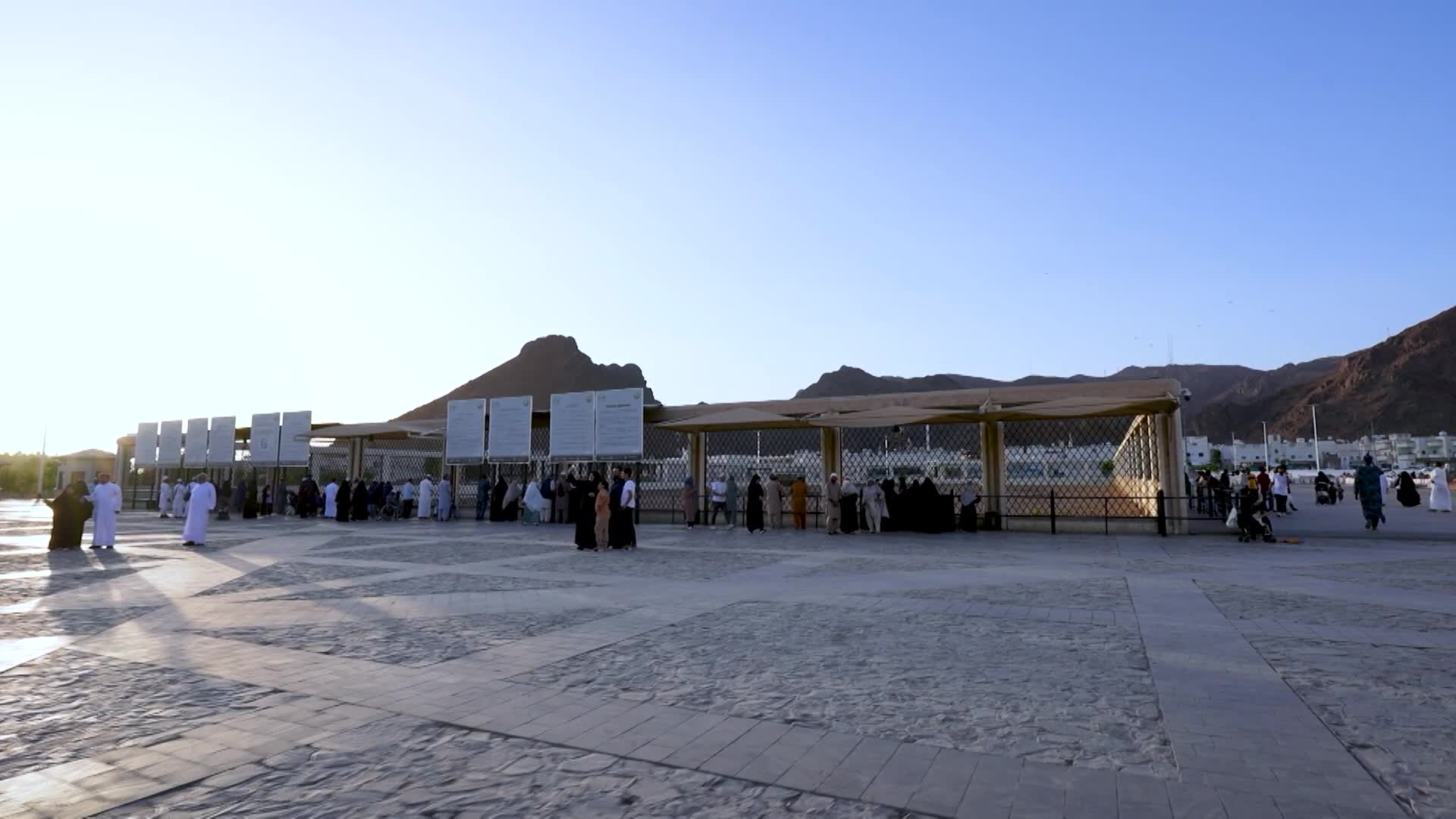 الحلقة 22 ملصق