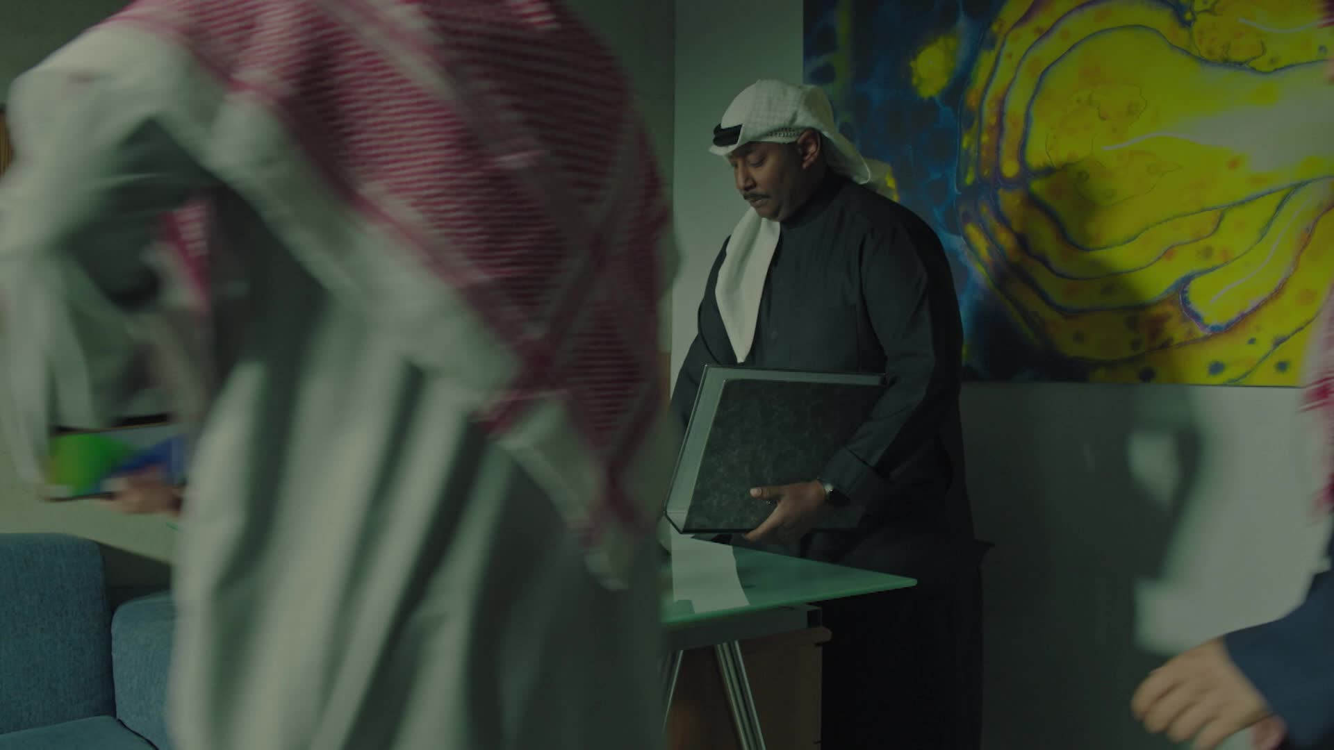 الحلقة 27 ملصق