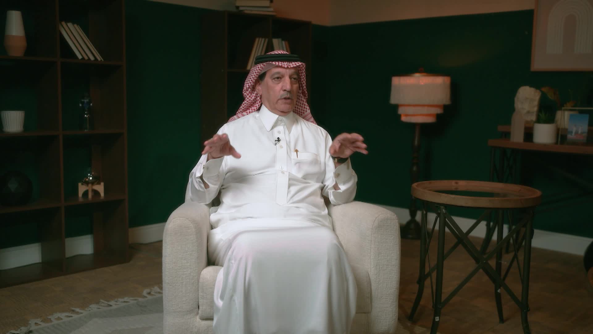 الحلقة 5 ملصق
