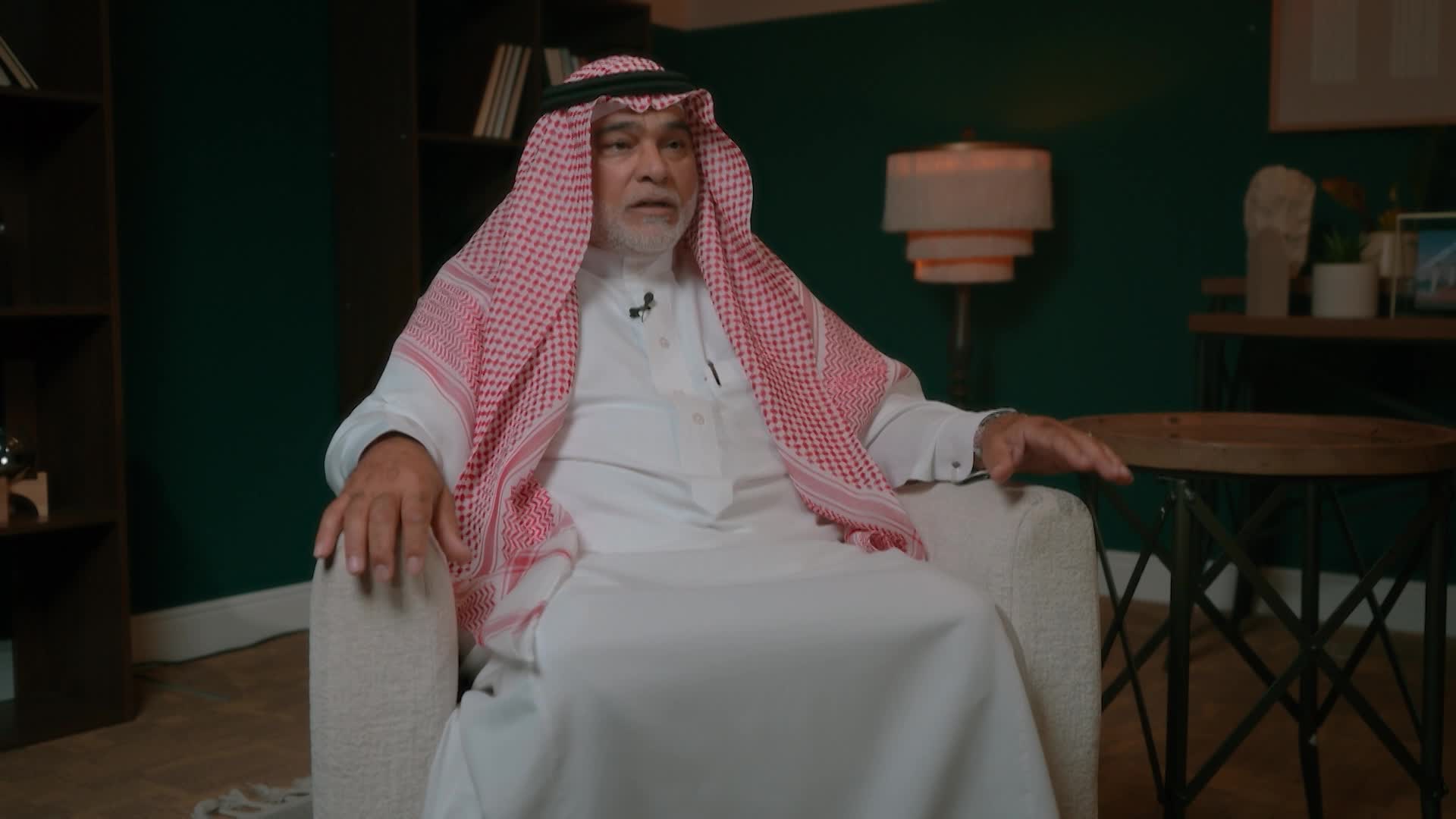الحلقة 6 ملصق