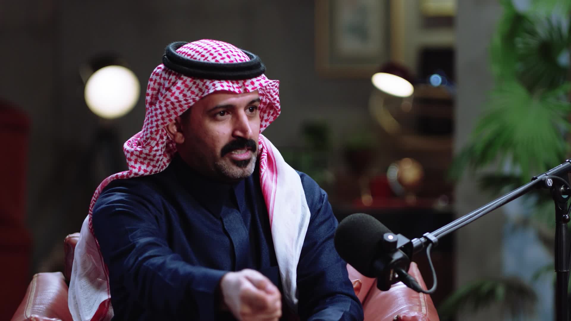 الحلقة 28 ملصق