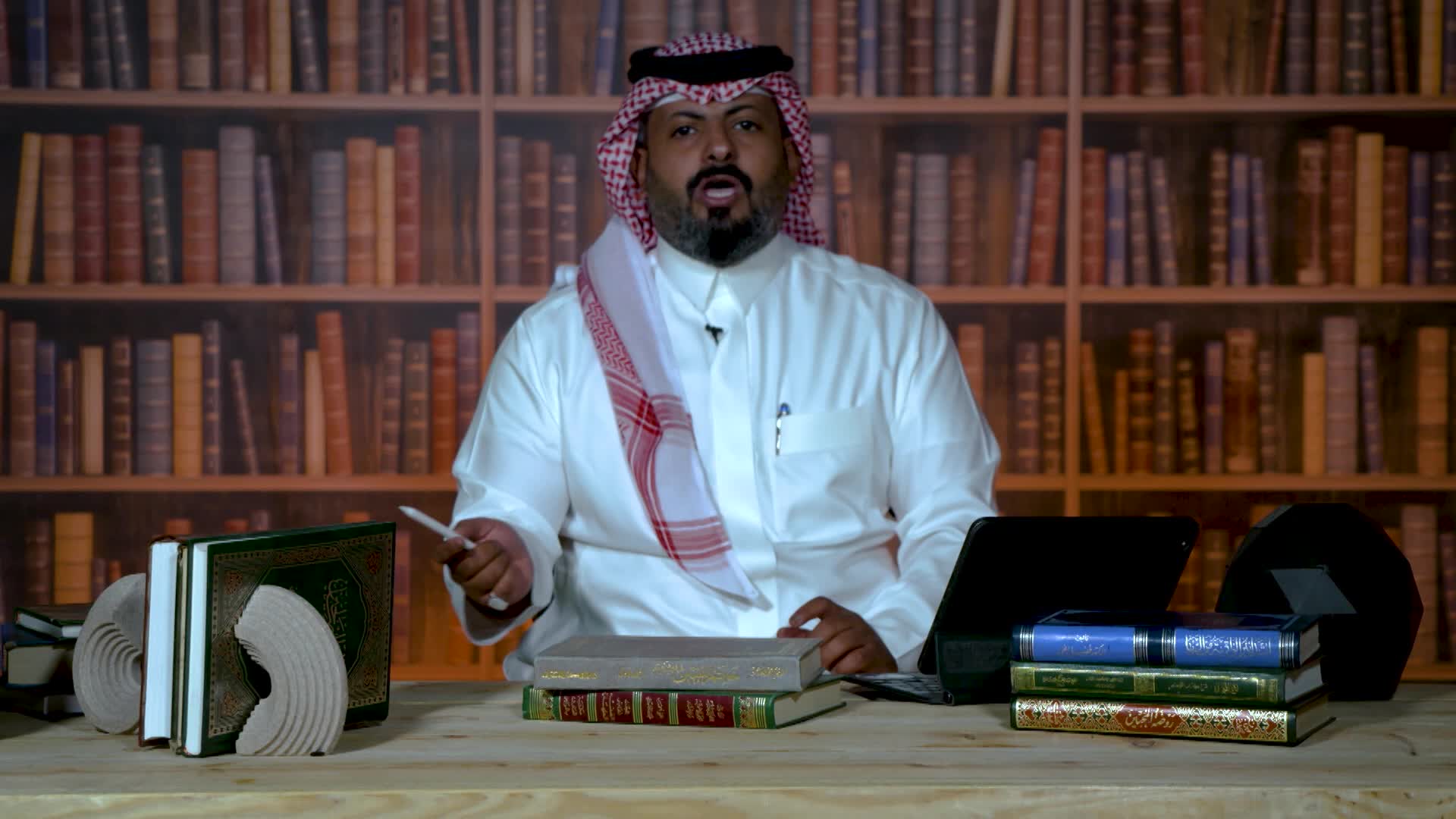 الحلقة 7 ملصق